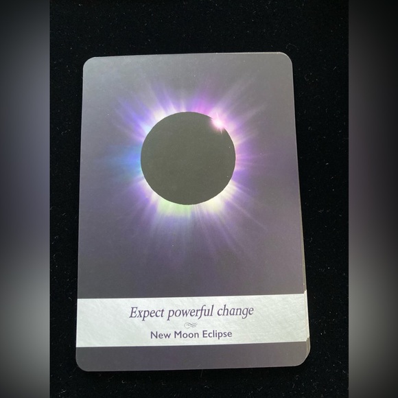 Moonology Oracle Cards. #44 Cards & guide book by Yasmin Boland with storage box - Picture 11 of 11